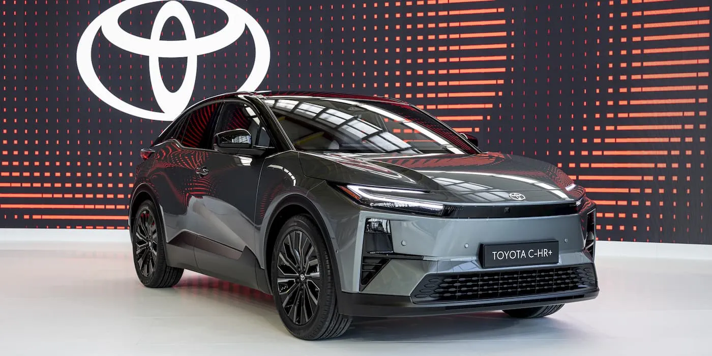 Toyota C-HR+, Toyota C-HR Plus, Toyota electric SUV, compact electric SUV, electric SUV USA, new Toyota EV, affordable electric SUV, long range EV, coupe style SUV, Toyota EV 2026, USA auto news, electric car launch, Toyota electric car